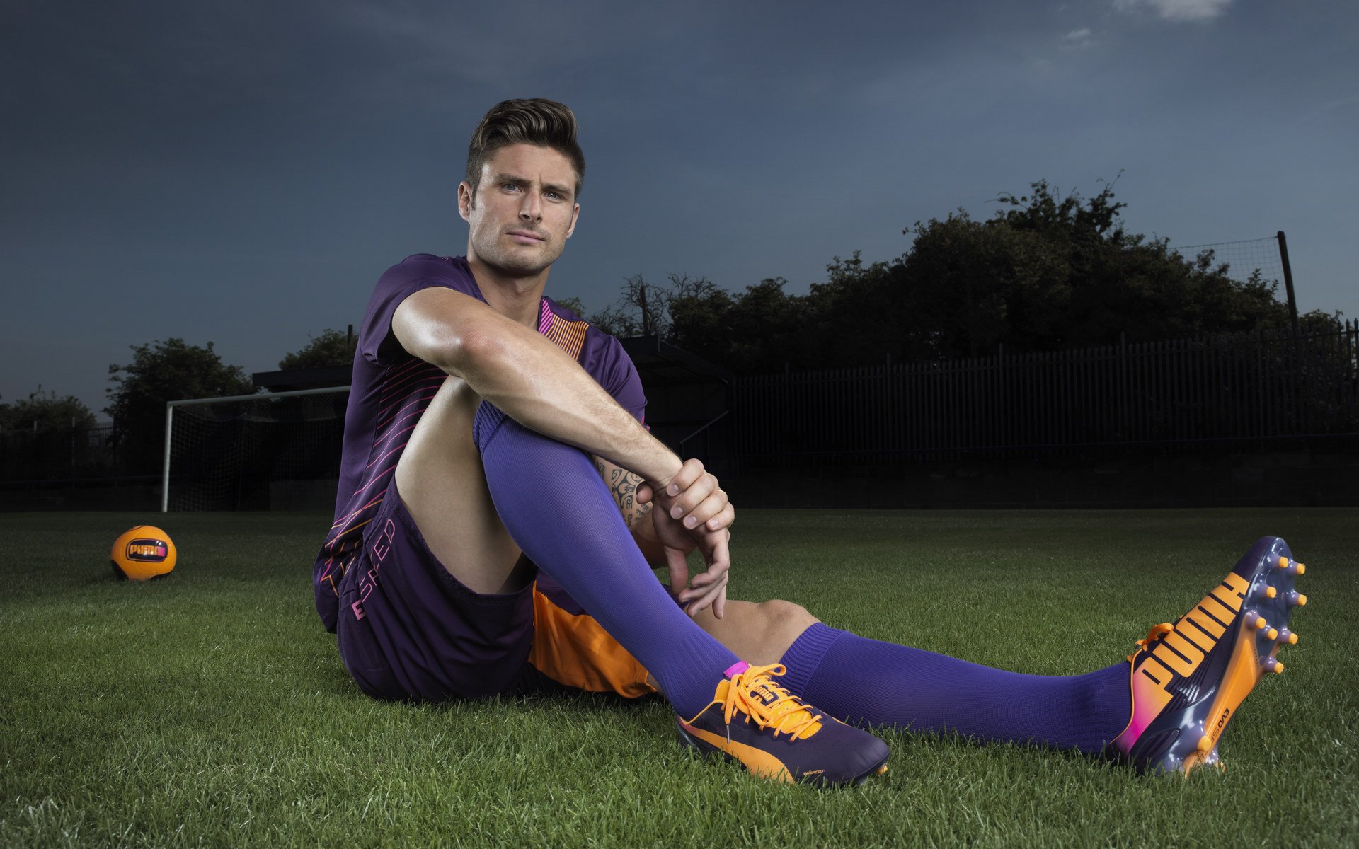 JackeyLove重返赛场，重返赛场首场状态出色，拜仁观众沸腾！再创辉煌时刻